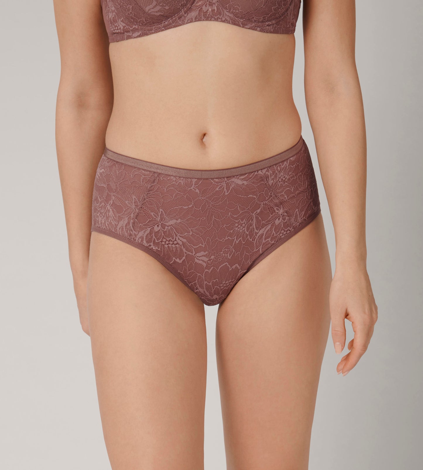 Triumph Amourette Charm Maxi Brief 01